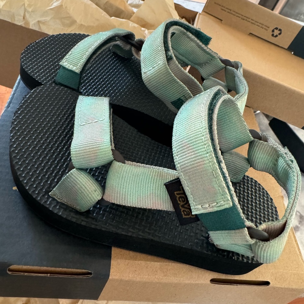 Teva sandals 9